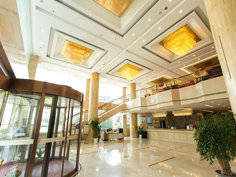 Vienna International Hotel Zhangjiajie Tianmen Mountain Buitenkant foto