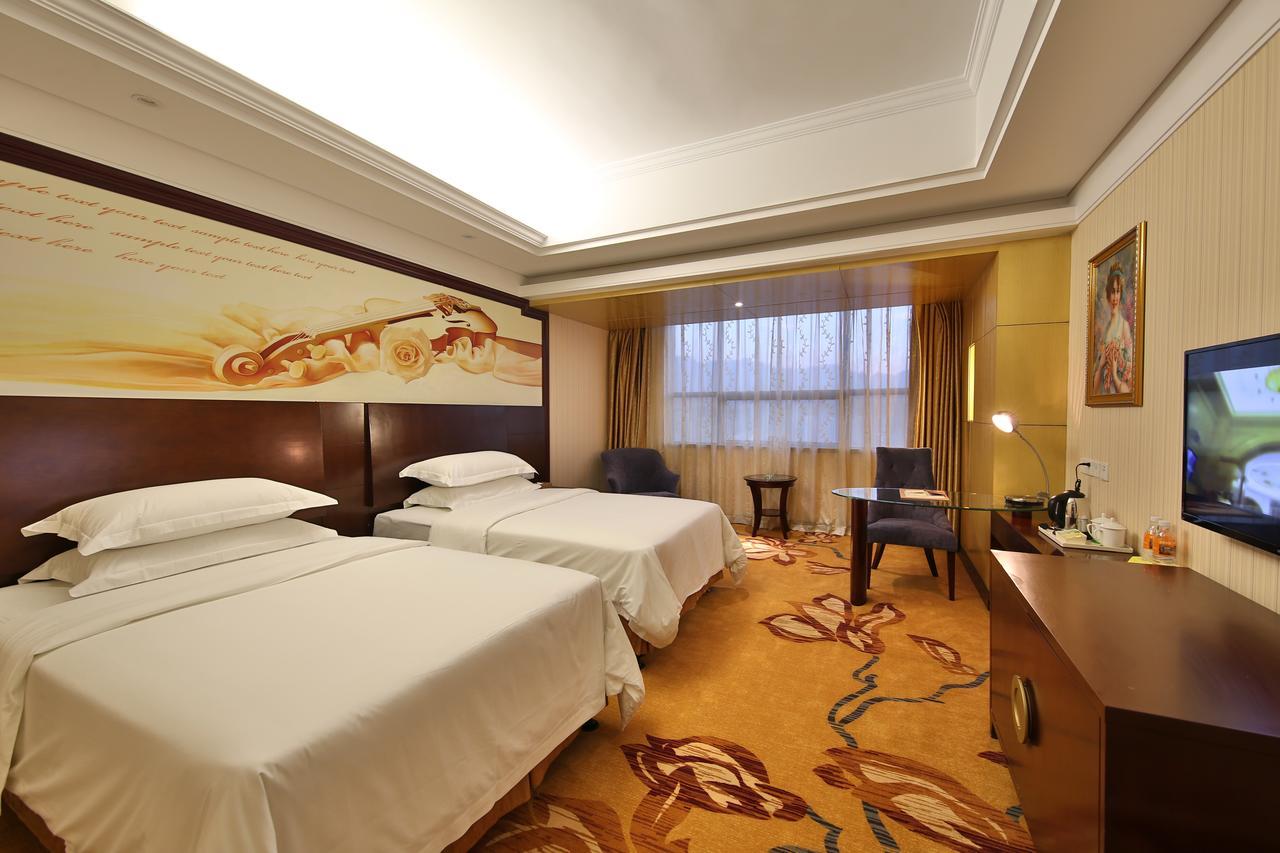 Vienna International Hotel Zhangjiajie Tianmen Mountain Buitenkant foto