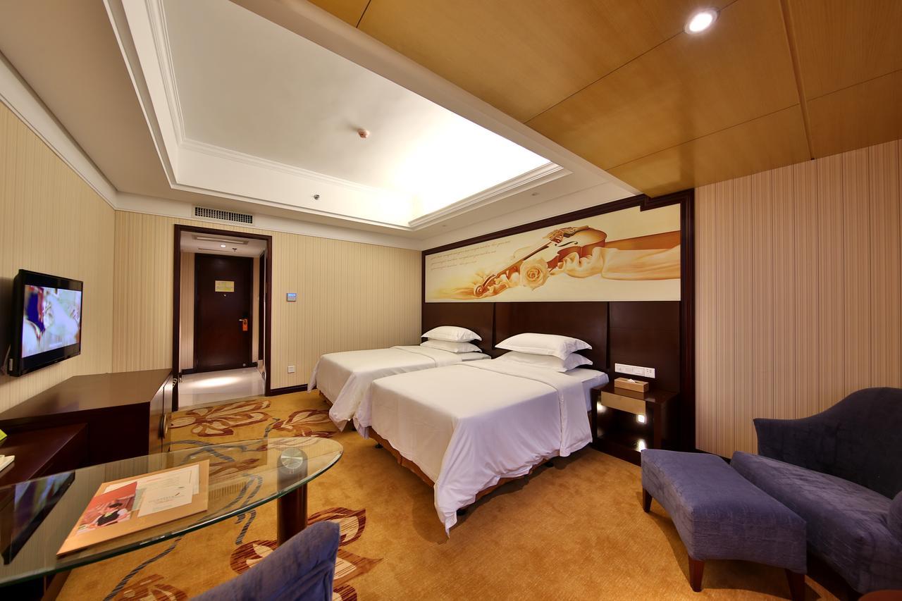 Vienna International Hotel Zhangjiajie Tianmen Mountain Buitenkant foto