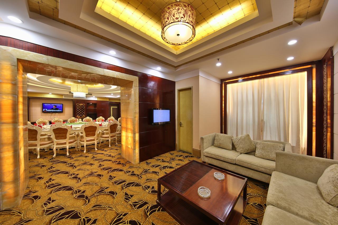 Vienna International Hotel Zhangjiajie Tianmen Mountain Buitenkant foto